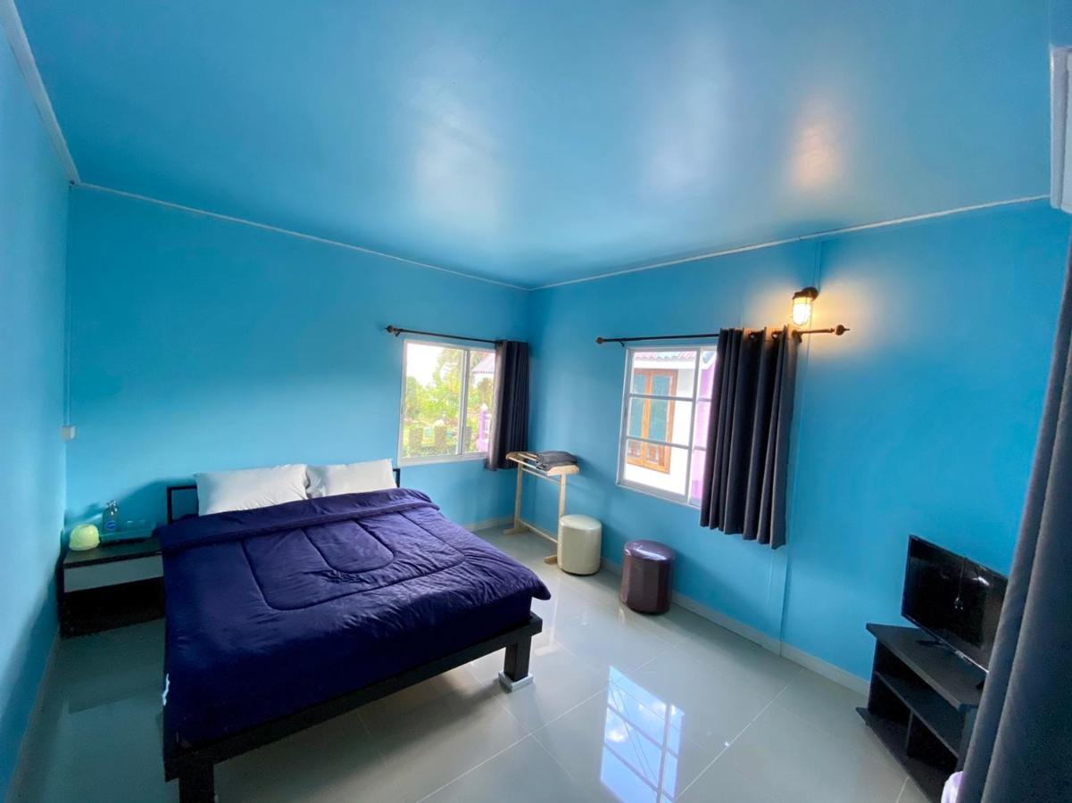 Home Ok Taleymok Khao Kho Luaran gambar