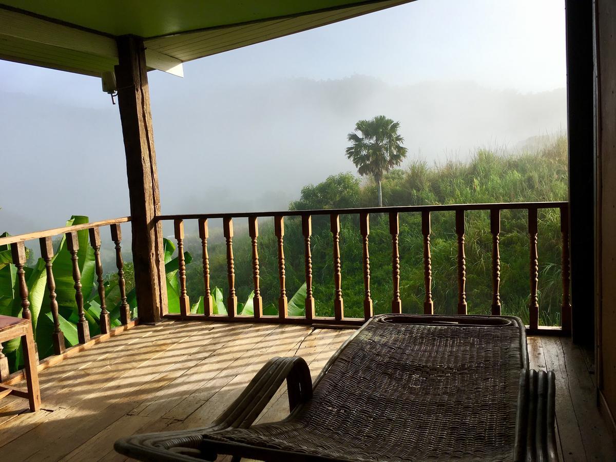 Home Ok Taleymok Khao Kho Luaran gambar