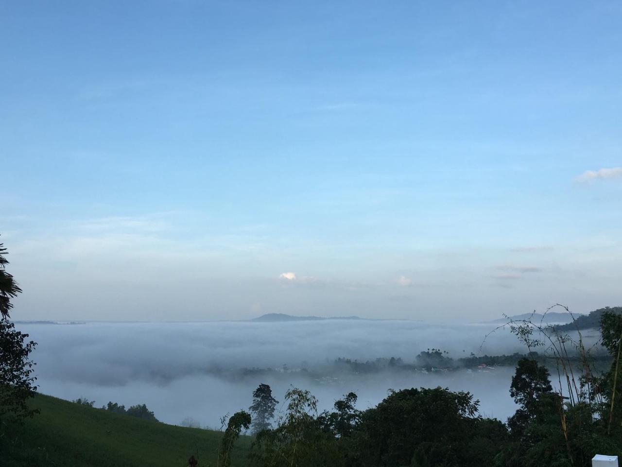 Home Ok Taleymok Khao Kho Luaran gambar