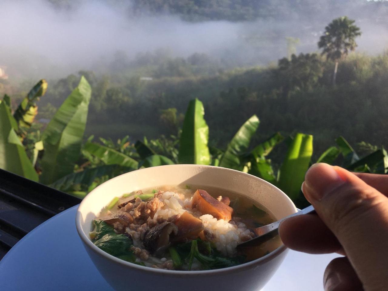 Home Ok Taleymok Khao Kho Luaran gambar